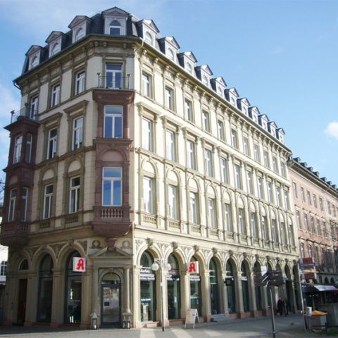 Fassadensanierung eines Wohn & Geschäftshauses in Wiesbaden